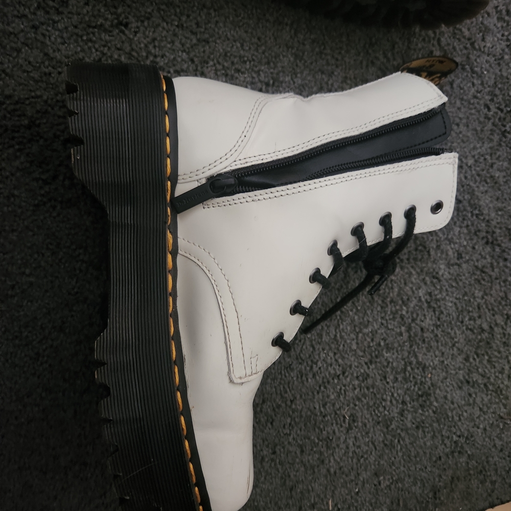 Dr. Martens White Leather Platform Lace-Up Boots with Black Laces - Picture 6 of 9
